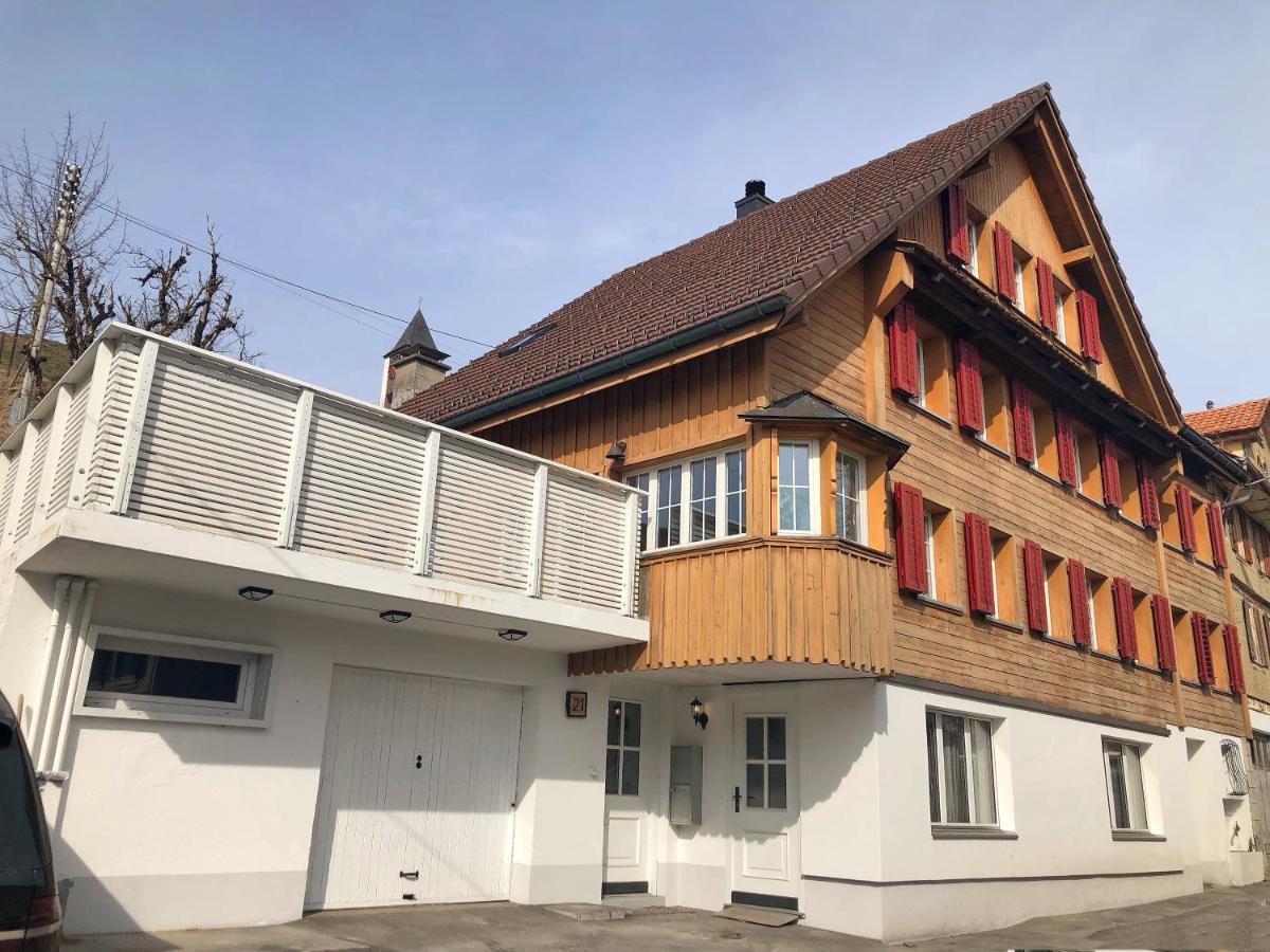 Cozy & Warm Apartment In Oberaegeri Exterior photo